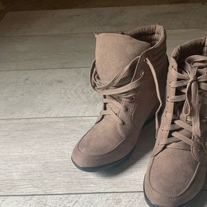 3/$30 Taupe wedge ankle booties